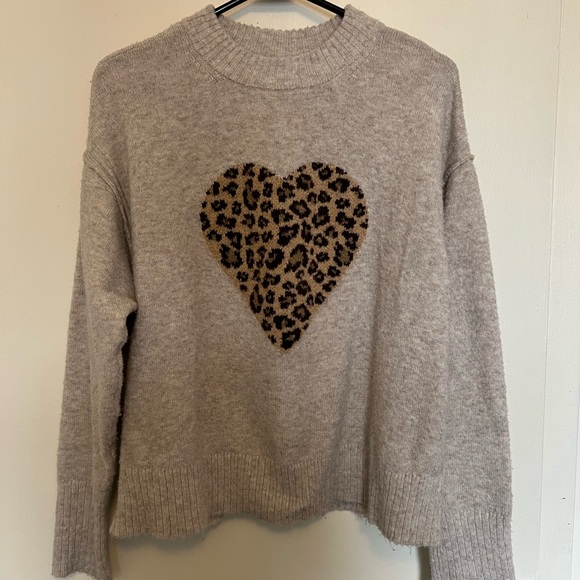 American Eagle Outfitters Sweaters - American Eagle Outfitters Tan Sweater with Leopard Heart